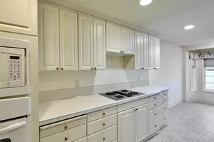 1032 Stanfield Rd, Woodburn, OR 97071 - Photo 9