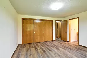 2135 Country Club Terrace, Woodburn, OR 97071 - Photo 13