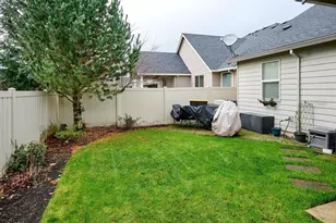 422 Turnberry Ave, Woodburn, OR 97071 - Photo 31
