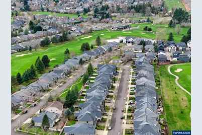 422 Turnberry Av, Woodburn, OR 97071 - Photo 33