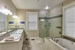 422 Turnberry Ave, Woodburn, OR 97071 - Photo 17