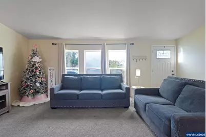 1998 Virginia Dr, Dallas, OR 97338 - Photo 11