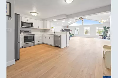 4125 Spruce St, Florence, OR 97349 - Photo 17