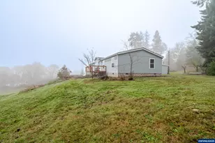 30610 Santiam Hwy, Lebanon, OR 97355 - Photo 33