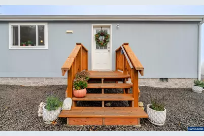 30610 Santiam Hwy, Lebanon, OR 97355 - Photo 5