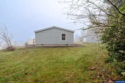 30610 Santiam Hwy, Lebanon, OR 97355 - Photo 35