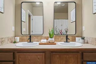 315 Benton Dr, Albany, OR 97321 - Photo 23