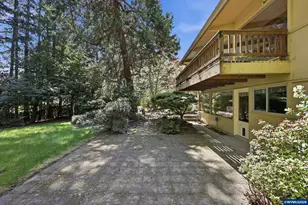 969 NW Camellia Dr, Corvallis, OR 97330 - Photo 35