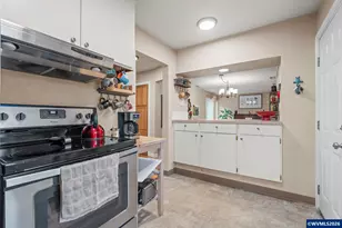 1030 Leffelle St SE, Salem, OR 97302 - Photo 13