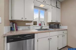 1030 Leffelle St SE, Salem, OR 97302 - Photo 11