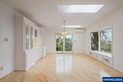 2369 Emerald Dr NW, Salem, OR 97304 - Photo 13