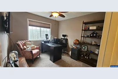 997 Glazemeadow St NE, Keizer, OR 97303 - Photo 19