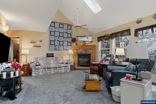 245 Edgewood Dr, Silverton, OR 97381 - Photo 15