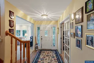 245 Edgewood Dr, Silverton, OR 97381 - Photo 3