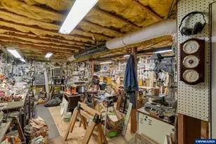 245 Edgewood Dr, Silverton, OR 97381 - Photo 33