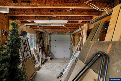 245 Edgewood Dr, Silverton, OR 97381 - Photo 35