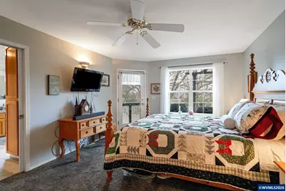 245 Edgewood Dr, Silverton, OR 97381 - Photo 17