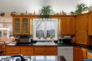 245 Edgewood Dr, Silverton, OR 97381 - Photo 9