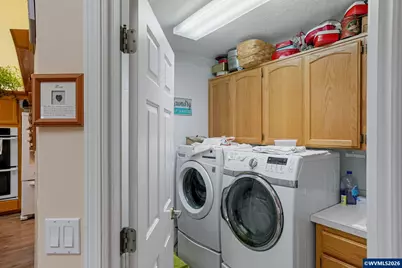 245 Edgewood Dr, Silverton, OR 97381 - Photo 21