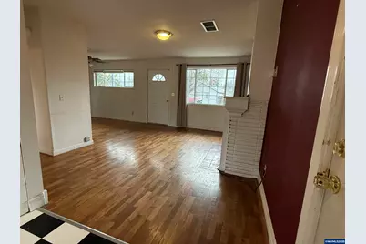 66 Cox St, Lebanon, OR 97355 - Photo 5