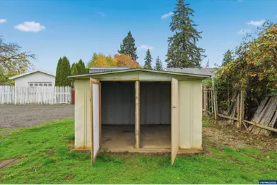 1331 SW Stump St, Dallas, OR 97338 - Photo 33