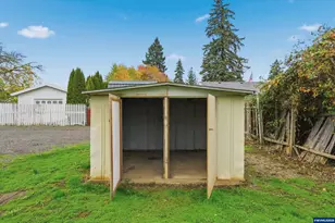 1331 SW Stump St, Dallas, OR 97338 - Photo 33