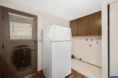 1331 SW Stump St, Dallas, OR 97338 - Photo 7