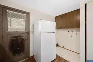 1331 SW Stump St, Dallas, OR 97338 - Photo 7