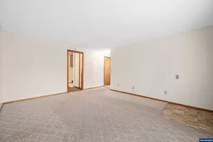 1331 SW Stump St, Dallas, OR 97338 - Photo 3