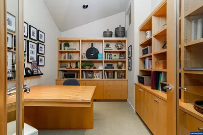 2680 SW Dearmond Dr, Corvallis, OR 97333 - Photo 19