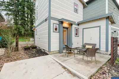 3937 Cousteau Dr SE, Salem, OR 97302 - Photo 17