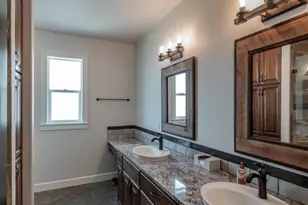 38802 NW Garden Dr, Scio, OR 97374 - Photo 5