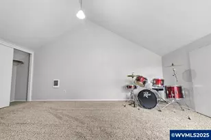 4776 Buffalo Dr SE, Salem, OR 97317 - Photo 9