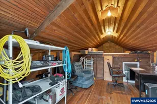 205 N 3rd St, Jefferson, OR 97352 - Photo 21