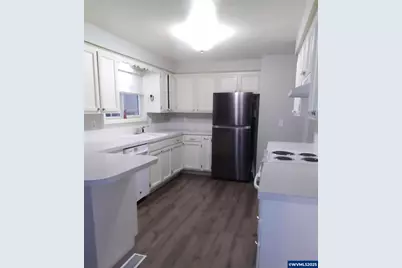 3714 Lafayette St SE, Albany, OR 97322 - Photo 9