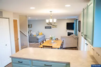 321 NE Carmen Pl, Corvallis, OR 97330 - Photo 13