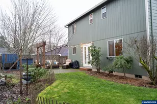 321 NE Carmen Pl, Corvallis, OR 97330 - Photo 37