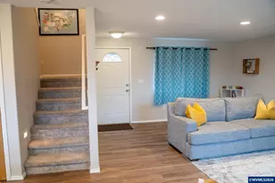 321 NE Carmen Pl, Corvallis, OR 97330 - Photo 21