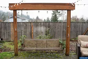 321 NE Carmen Pl, Corvallis, OR 97330 - Photo 41