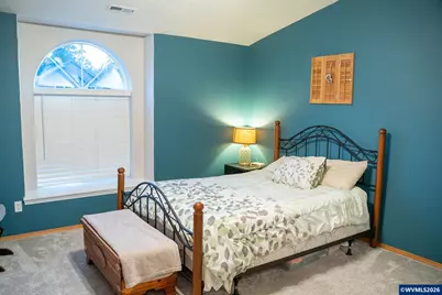 321 NE Carmen Pl, Corvallis, OR 97330 - Photo 25