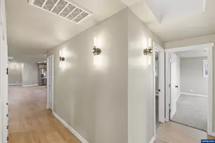 1480 S 4th St, Lebanon, OR 97355 - Photo 17