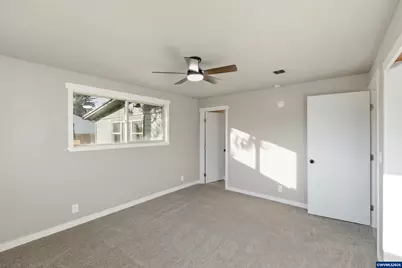 1480 S 4th St, Lebanon, OR 97355 - Photo 21