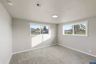 1480 S 4th St, Lebanon, OR 97355 - Photo 19