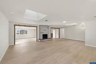 1480 S 4th St, Lebanon, OR 97355 - Photo 11