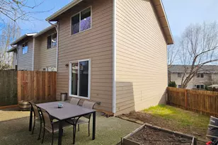 2240 Maplewood Dr S Dr, Salem, OR 97306 - Photo 17