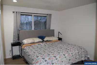 2240 Maplewood Dr S Dr, Salem, OR 97306 - Photo 13