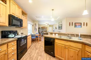4155 NE Three Mile Ln, McMinnville, OR 97128 - Photo 21