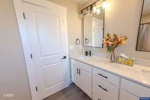 780 778 E Jefferson St, Stayton, OR 97383 - Photo 19