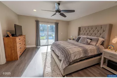 780 778 E Jefferson St, Stayton, OR 97383 - Photo 15