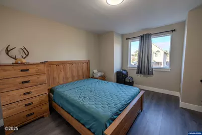 780 778 E Jefferson St, Stayton, OR 97383 - Photo 23